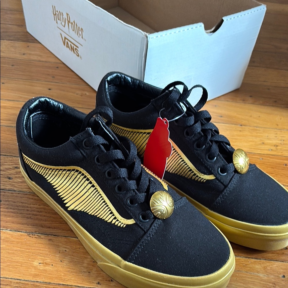 Vans Harry Potter Golden Snitch Sneakers NWT